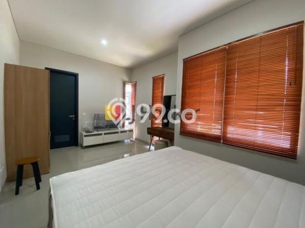 Disewakan! Rumah 3 Kamar Tidur &
3 Kamar Mandi di BSD City, Tangerang Disewakan! Rumah 3 Kamar Tidur &
3 Kamar Mandi di BSD City, Tangerang