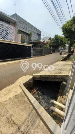 Rumah Luxury Modern Tanpa Renovasi di Pondok Indah Jakarta Selatan Rumah Luxury Modern Tanpa Renovasi di Pondok Indah Jakarta Selatan