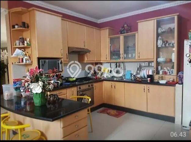 Siap Huni Hunian Elit 5 Kamar di Pesanggrahan Dekat ke Mana Saja Siap Huni Hunian Elit 5 Kamar di Pesanggrahan Dekat ke Mana Saja