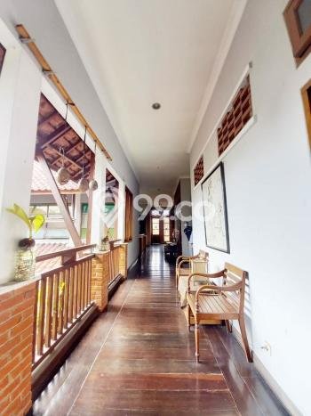 Dijual Rumah Luas Elegan Dengan View Eksklusif di Bintaro, Tangerang Selatan Dijual Rumah Luas Elegan Dengan View Eksklusif di Bintaro, Tangerang Selatan