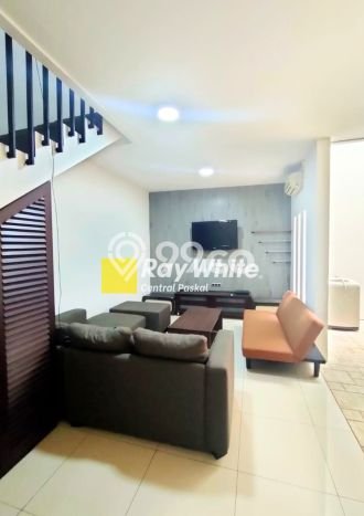 Jual Rumah Bagus Siap Huni LB 130m2 di Sukasari, Bandung Jual Rumah Bagus Siap Huni LB 130m2 di Sukasari, Bandung
