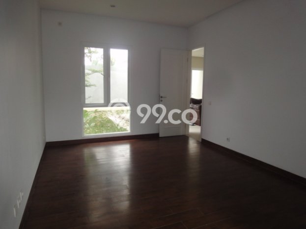 Rumah Elit Modern Tanpa Renovasi di Bintaro Tangerang Selatan Rumah Elit Modern Tanpa Renovasi di Bintaro Tangerang Selatan