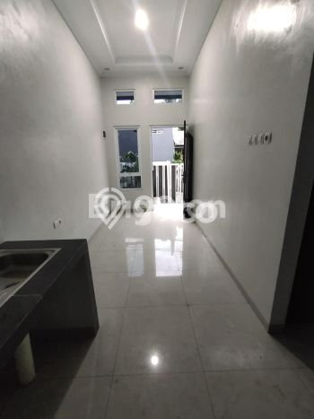 Rumah Minimalis 2 KT LT 40m2 di Cijantung Rumah Minimalis 2 KT LT 40m2 di Cijantung