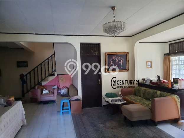 Hunian Elit LB 300m2 Siap Pakai Desain Elegan di Bintaro, Tangerang Selatan Hunian Elit LB 300m2 Siap Pakai Desain Elegan di Bintaro, Tangerang Selatan