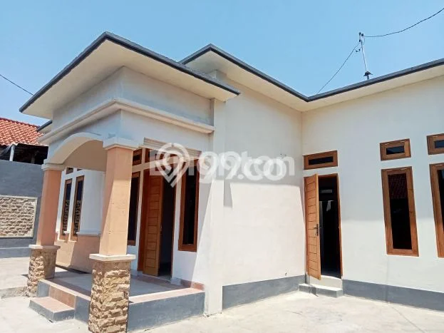 Rumah di Tonja, 3 KT, Area Potensial Rumah di Tonja, 3 KT, Area Potensial