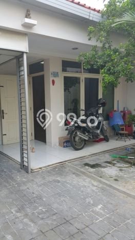 Bisa KPR! Rumah Petojo, Jakarta Pusat, Luas 175m² Bangunan 100m² Bisa KPR! Rumah Petojo, Jakarta Pusat, Luas 175m² Bangunan 100m²