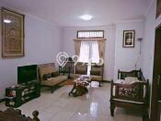 Rumah di Cikutra, Bandung, Luas 118m² Bangunan 160m² Rumah di Cikutra, Bandung, Luas 118m² Bangunan 160m²