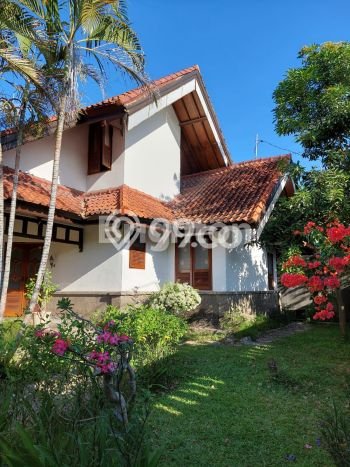 Hunian Elit LB 600m2 Siap Huni Desain Elegan di Renon, Denpasar Hunian Elit LB 600m2 Siap Huni Desain Elegan di Renon, Denpasar