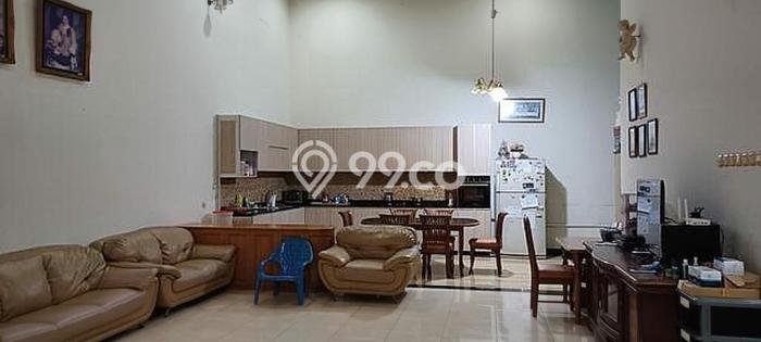 Ready to Use! Premium House LT 229m2 Desain Elegan di Sunter Ready to Use! Premium House LT 229m2 Desain Elegan di Sunter