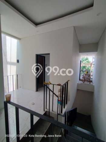 For Sale! Premium House LT 132m2 Desain Modern di Buah Batu For Sale! Premium House LT 132m2 Desain Modern di Buah Batu