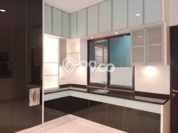 Disewakan Rumah Konsep Minimalis di Lakarsantri Surabaya dengan 4 KT Disewakan Rumah Konsep Minimalis di Lakarsantri Surabaya dengan 4 KT