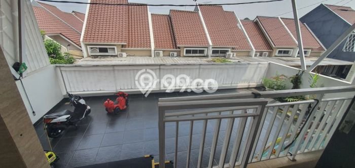 Dijual Hunian Rumah Nyaman 3 Kamar di Jatimurni, Bekasi Dijual Hunian Rumah Nyaman 3 Kamar di Jatimurni, Bekasi