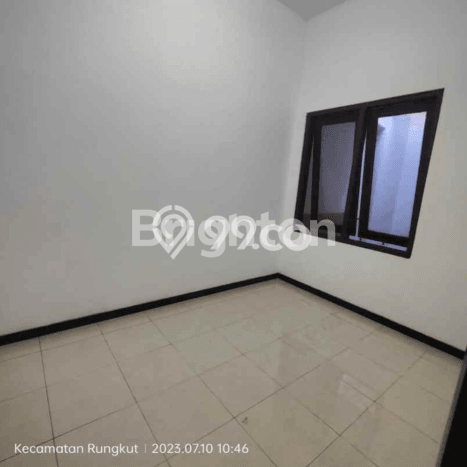 Dijual Rumah 2 Kamar Lokasi Ideal Bagus dan Strategis di Rungkut Dijual Rumah 2 Kamar Lokasi Ideal Bagus dan Strategis di Rungkut