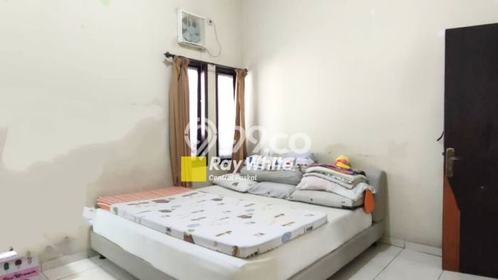 Dijual Rumah Luas Elegan Dengan View Cantik di Geger Kalong, Bandung Dijual Rumah Luas Elegan Dengan View Cantik di Geger Kalong, Bandung