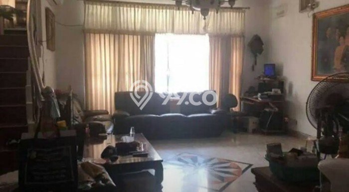 Dijual Rumah Mewah Elegan Dengan View Cantik di Pulomas, Jakarta Timur Dijual Rumah Mewah Elegan Dengan View Cantik di Pulomas, Jakarta Timur