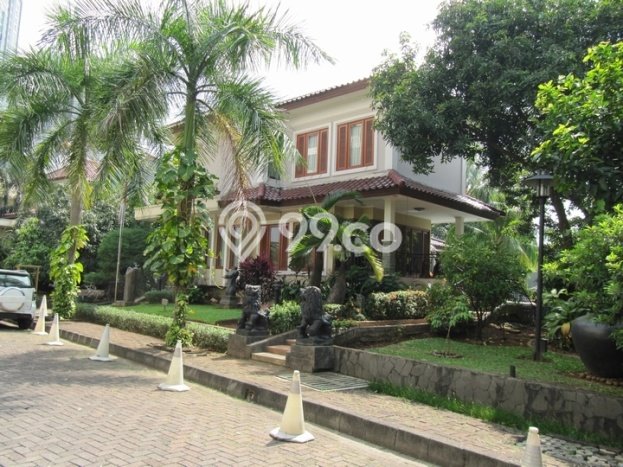 Dijual Cepat Rumah 4 KT 4 KM di Kemang, Jakarta Selatan Dijual Cepat Rumah 4 KT 4 KM di Kemang, Jakarta Selatan