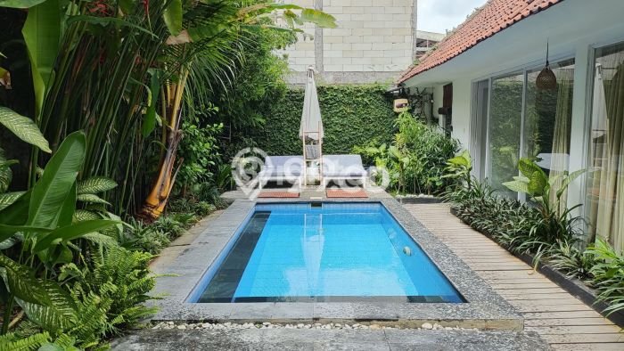 Rumah di Canggu, 2 KM, Konsep Minimalis, LT 200m² LB 150m² Rumah di Canggu, 2 KM, Konsep Minimalis, LT 200m² LB 150m²