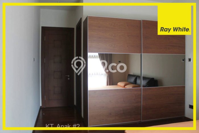Ready to Use! Premium House LT 426m2 Desain Modern di BSD Ready to Use! Premium House LT 426m2 Desain Modern di BSD