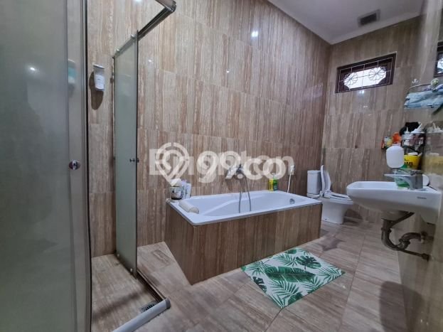 For Sale Hunian Rumah Nyaman 4 KT di Pondok Gede, Bekasi For Sale Hunian Rumah Nyaman 4 KT di Pondok Gede, Bekasi