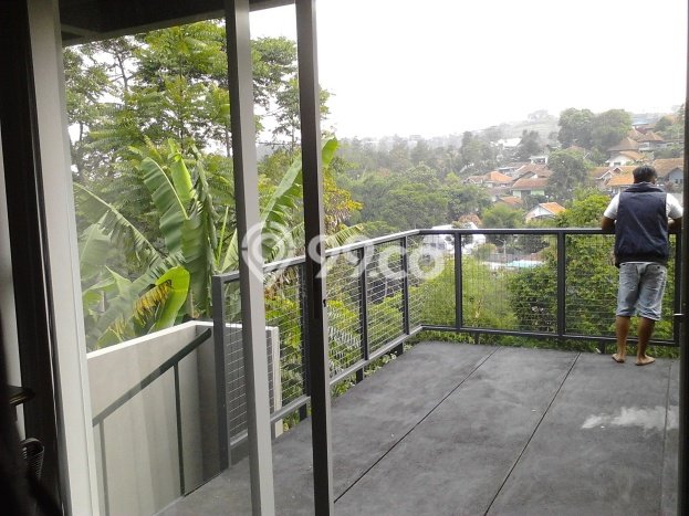INVESTASI TEPAT! Rumah di Dago, Luas 185m² Bangunan 126m² INVESTASI TEPAT! Rumah di Dago, Luas 185m² Bangunan 126m²