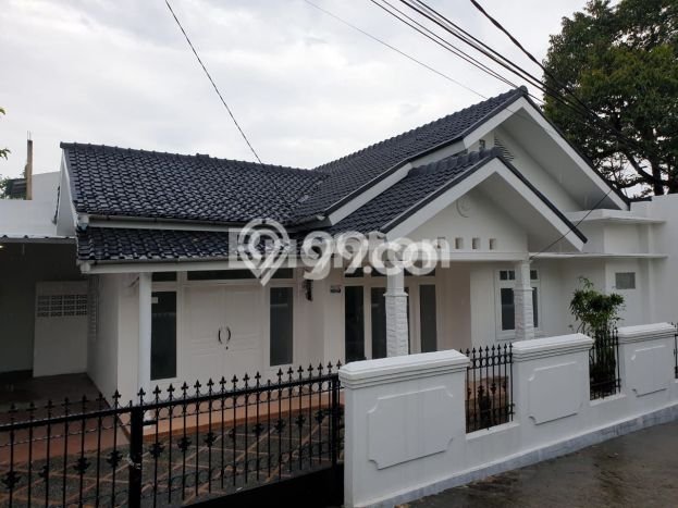 Rumah Luas Asri 4 KT Siap Pakai di Cinangka Depok Rumah Luas Asri 4 KT Siap Pakai di Cinangka Depok