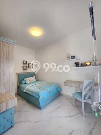 Rumah Strategis Modern Lb 119m2 di Semarang Barat, Semarang Rumah Strategis Modern Lb 119m2 di Semarang Barat, Semarang