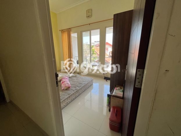Rumah di Kawasan Mulyorejo, Area Elite LT 130m² Rumah di Kawasan Mulyorejo, Area Elite LT 130m²