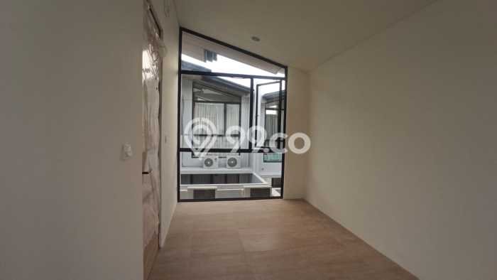 Rumah Modern 2 KT di Lippo Karawaci Tangerang Rumah Modern 2 KT di Lippo Karawaci Tangerang