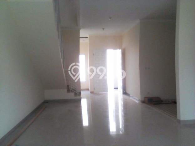 Siap Huni Rumah Mewah 4 Kamar di Jagakarsa Dekat ke Mana Pun Siap Huni Rumah Mewah 4 Kamar di Jagakarsa Dekat ke Mana Pun