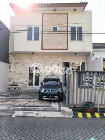 KESEMPATAN EMAS! Rumah di Darmo permai, Surabaya, LT 144m² Bangunan 185m² KESEMPATAN EMAS! Rumah di Darmo permai, Surabaya, LT 144m² Bangunan 185m²