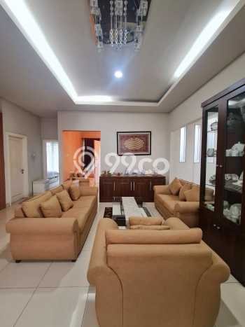 Hunian Elit LB 300m2 Siap Huni Desain Elegan di Bintaro, Jakarta Selatan Hunian Elit LB 300m2 Siap Huni Desain Elegan di Bintaro, Jakarta Selatan
