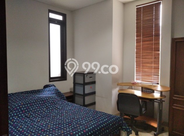 Rumah Elit Modern Tanpa Renovasi di Pasteur Bandung Rumah Elit Modern Tanpa Renovasi di Pasteur Bandung