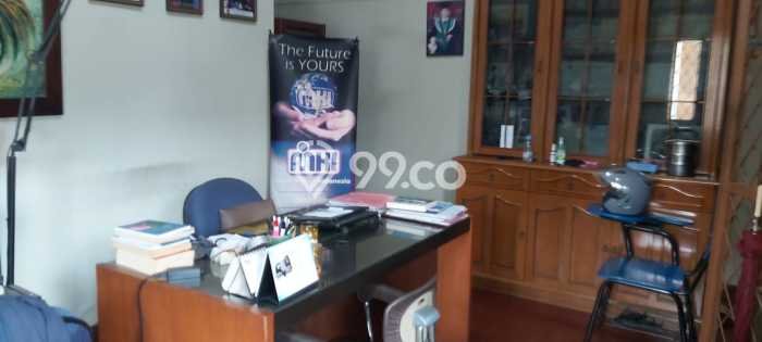 Dijual Rumah Mewah Elegan Dengan View Eksklusif di Sumurbandung, Bandung Dijual Rumah Mewah Elegan Dengan View Eksklusif di Sumurbandung, Bandung