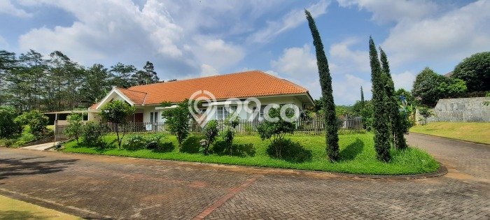 Hot Offer Hunian Premium Ideal dan Luas di Mijen, Semarang Hot Offer Hunian Premium Ideal dan Luas di Mijen, Semarang