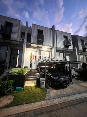 Jual Rumah Eksklusif 3 KT di BSD City, Tangerang Jual Rumah Eksklusif 3 KT di BSD City, Tangerang