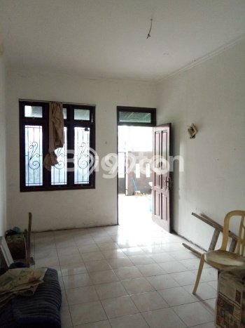 For Sale Rumah 3 Kamar Lokasi Ideal Bagus dan Strategis di Cimanggis For Sale Rumah 3 Kamar Lokasi Ideal Bagus dan Strategis di Cimanggis