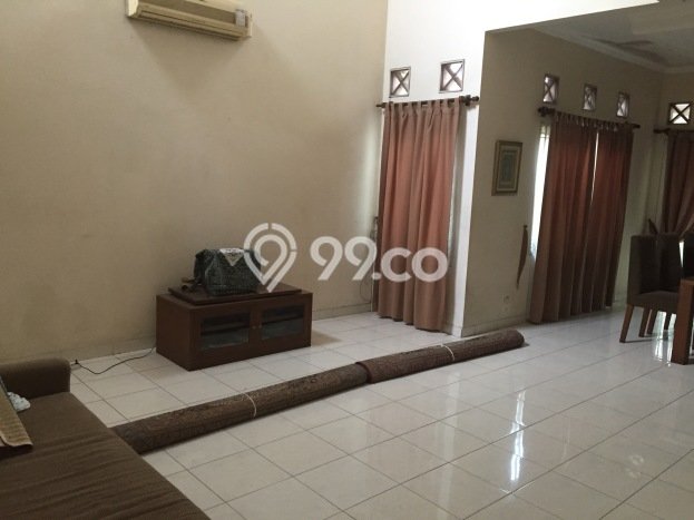 HARGA SPESIAL! Rumah Modern area Cilandak, Jakarta Selatan, Luas 270m² Bangunan 350m² Bisa Nego! HARGA SPESIAL! Rumah Modern area Cilandak, Jakarta Selatan, Luas 270m² Bangunan 350m² Bisa Nego!