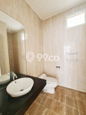 Ready to Use! Premium House LT 186m2 Desain Modern di Bintaro Ready to Use! Premium House LT 186m2 Desain Modern di Bintaro