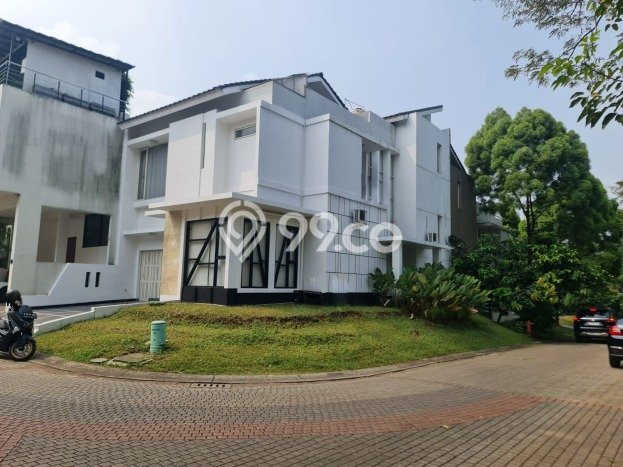 Ready to Use! Premium House LT 186m2 Desain Modern di Bintaro Ready to Use! Premium House LT 186m2 Desain Modern di Bintaro