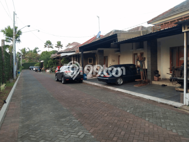 Hunian Cantik Modern Lb 100m2 di Gentan, Solo Hunian Cantik Modern Lb 100m2 di Gentan, Solo