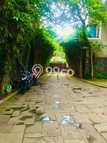 Jual Rumah Mewah Megah Dengan View Eksklusif di Kemang, Jakarta Selatan Jual Rumah Mewah Megah Dengan View Eksklusif di Kemang, Jakarta Selatan