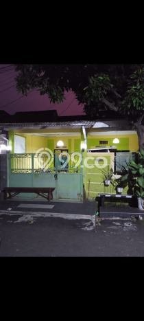 PENAWARAN TERBAIK! Rumah Strategis di Cilodong, LT 72m² Bangunan 60m² PENAWARAN TERBAIK! Rumah Strategis di Cilodong, LT 72m² Bangunan 60m²