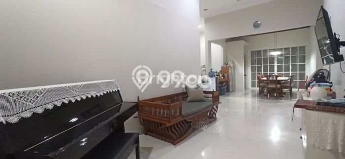 Dijual Hunian Mewah dengan Fasilitas Sekitar Komplit di Banyumanik, Semarang Dijual Hunian Mewah dengan Fasilitas Sekitar Komplit di Banyumanik, Semarang