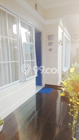Hunian Nyaman Asri 2 KT Siap Pakai di Bintaro Tangerang Selatan Hunian Nyaman Asri 2 KT Siap Pakai di Bintaro Tangerang Selatan