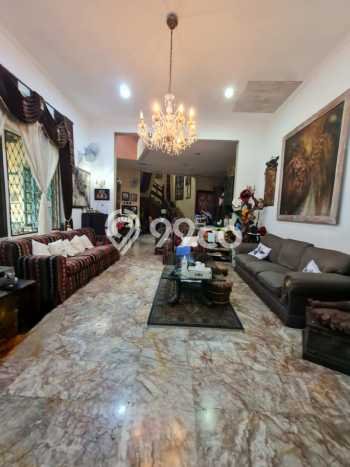 Hunian Mewah LB 300m2 Siap Pakai Desain Elegan di Setiabudi, Jakarta Selatan Hunian Mewah LB 300m2 Siap Pakai Desain Elegan di Setiabudi, Jakarta Selatan