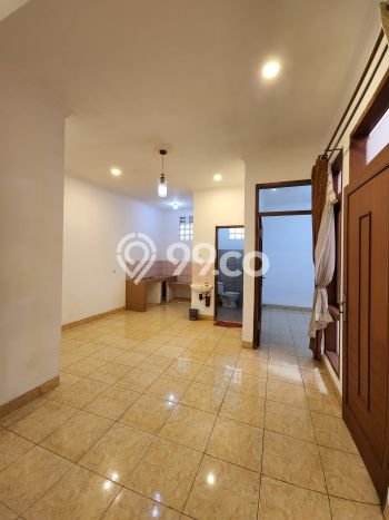 Rumah Minimalis 3 KT di Taman Kopo Indah Bandung Unfurnished Rumah Minimalis 3 KT di Taman Kopo Indah Bandung Unfurnished