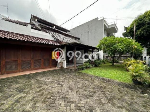 For Sale Rumah Elit Exclusive di Kebayoran Baru, Jakarta Selatan For Sale Rumah Elit Exclusive di Kebayoran Baru, Jakarta Selatan