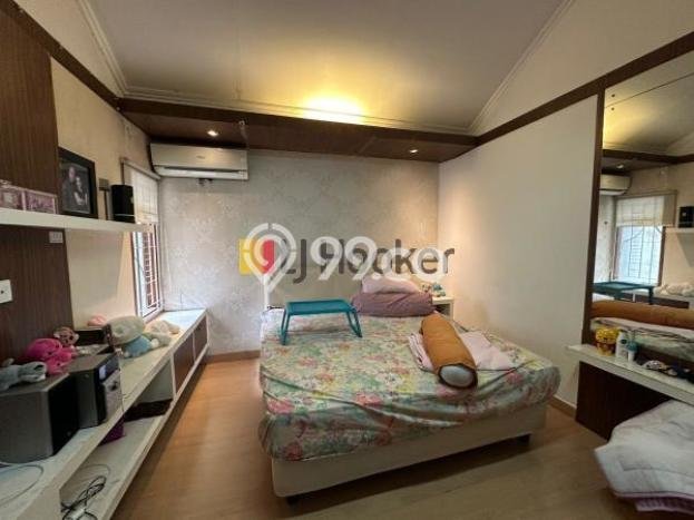 For Sale Rumah Elit Exclusive di Kebayoran Baru, Jakarta Selatan For Sale Rumah Elit Exclusive di Kebayoran Baru, Jakarta Selatan
