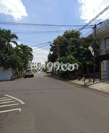 For Sale! Luxury House LT 208m2 Desain Elegan di Rawamangun For Sale! Luxury House LT 208m2 Desain Elegan di Rawamangun