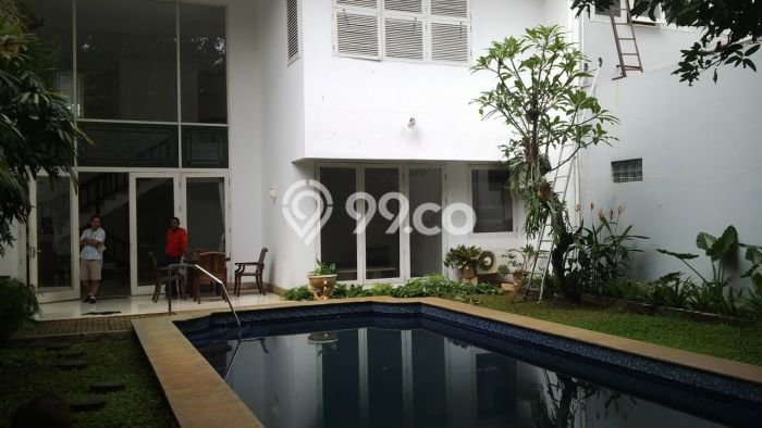 Rumah lokasi Kemang, Jakarta Selatan, LT 537m² Bangunan 311m² Rumah lokasi Kemang, Jakarta Selatan, LT 537m² Bangunan 311m²